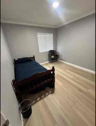 Chula Vista Room for rent