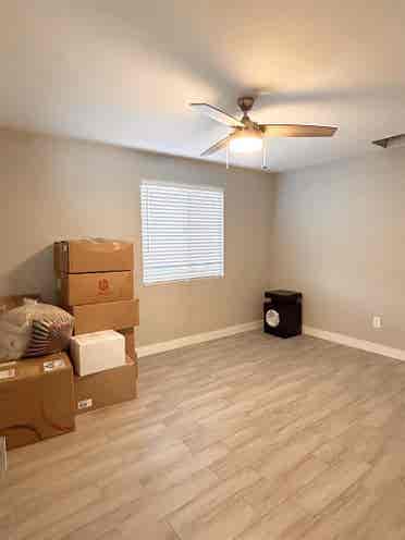 Large Nice Room in Remodeled Home!