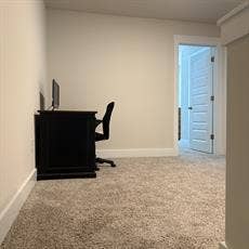 In need of 2 roommates