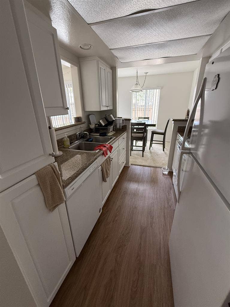 Room for Rent in Irvine, $/mo