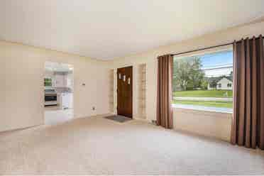 3 bedroom brick Cape Cod