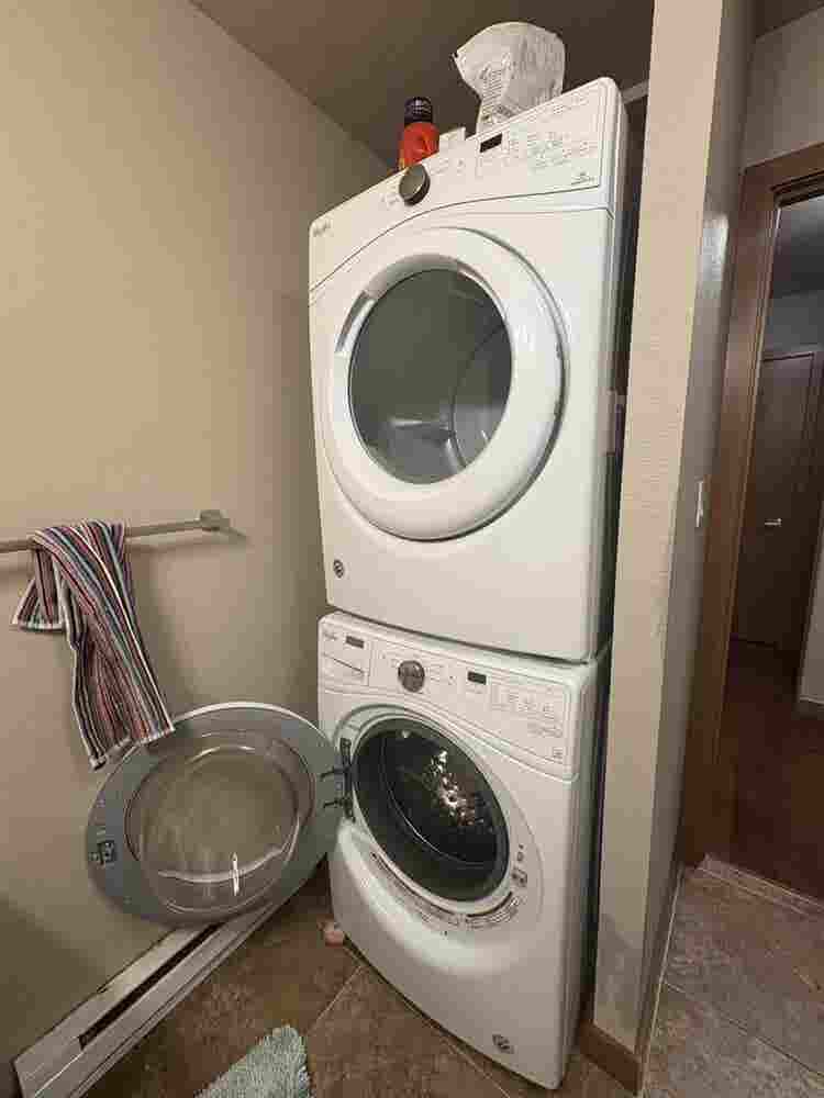 Looking for two roommates!