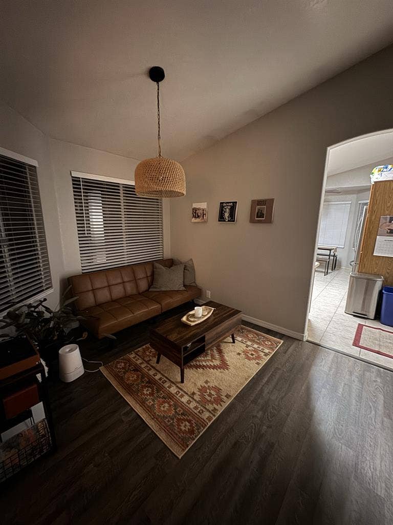 1 bedroom available in 3 bed Home