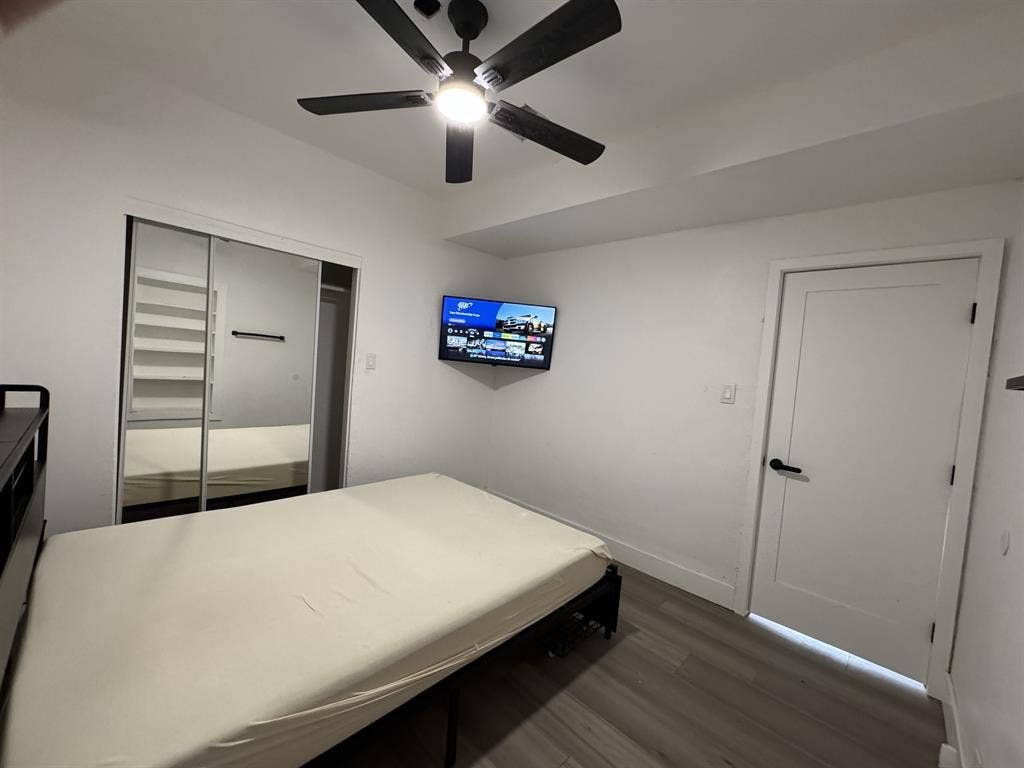 Large Room in Remodeled Home !