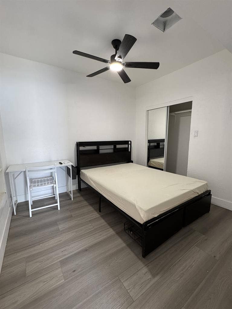 Large Room in Remodeled Home !