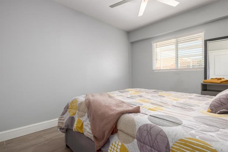 Large Bright Room in Very Nice Home