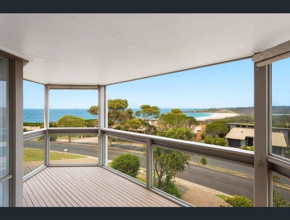 2 Rooms for Female, Tura Beach, NSW