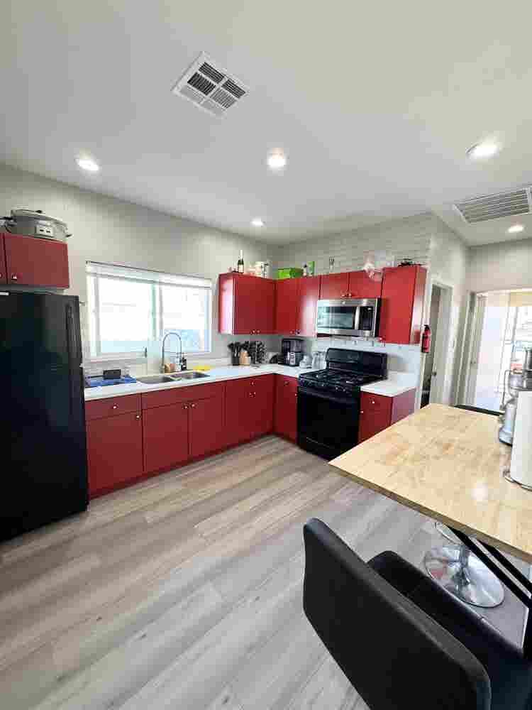 Affordable, Comfortable, Quiet Room