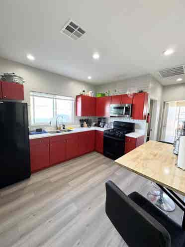 Affordable, Comfortable, Quiet Room