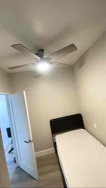 Affordable, Comfortable, Quiet Room