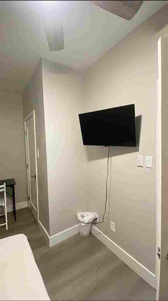 Affordable, Comfortable, Quiet Room