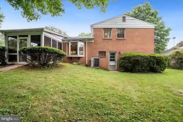 Beautiful room in SS, MD!