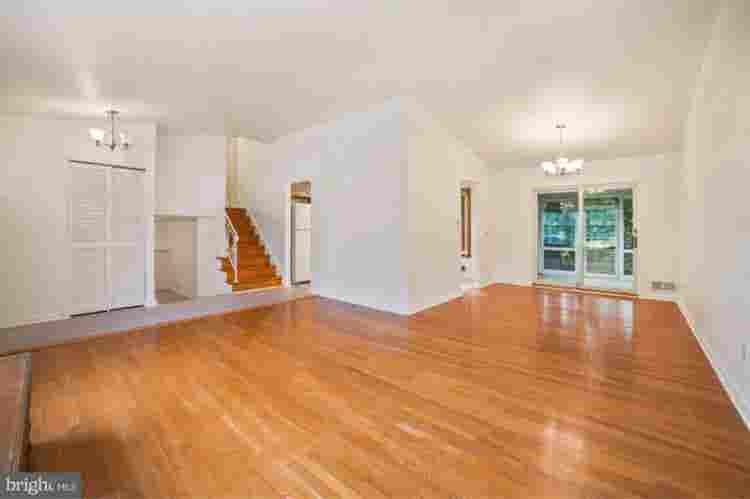 Beautiful room in SS, MD!