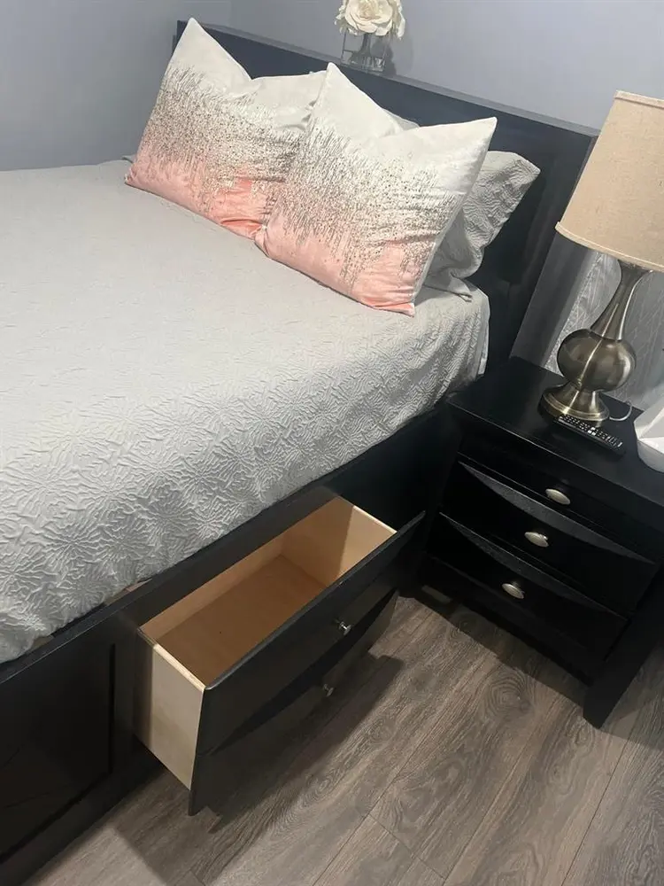 Room available in Rosedale
