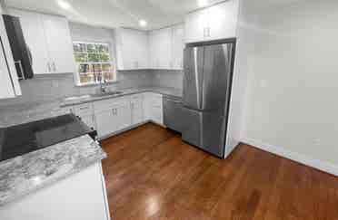 SINGLE FAMILY HOME FOR RENT