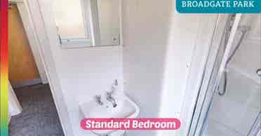 Nottingham room for Female Student