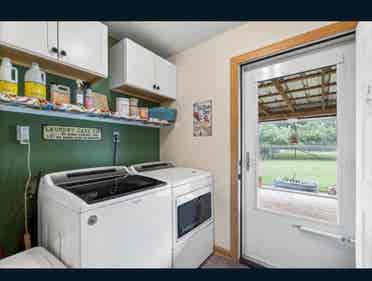 Roommate wanted