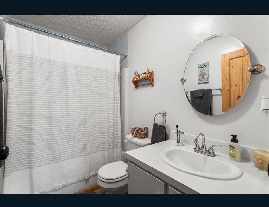 Roommate wanted
