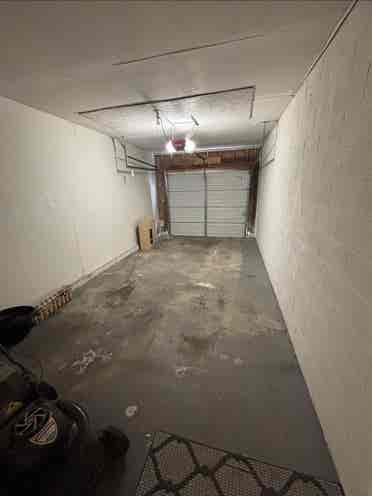 $ Room in Lincoln Village