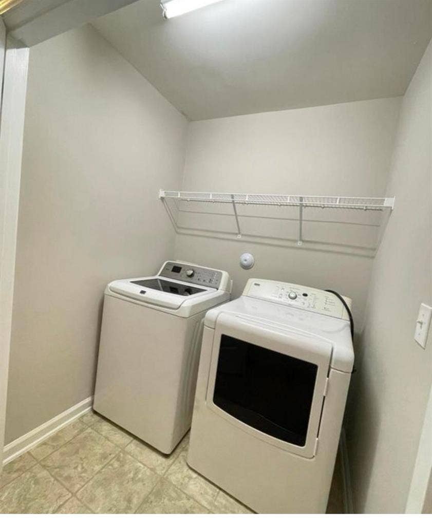Room for rent in a townhouse.
