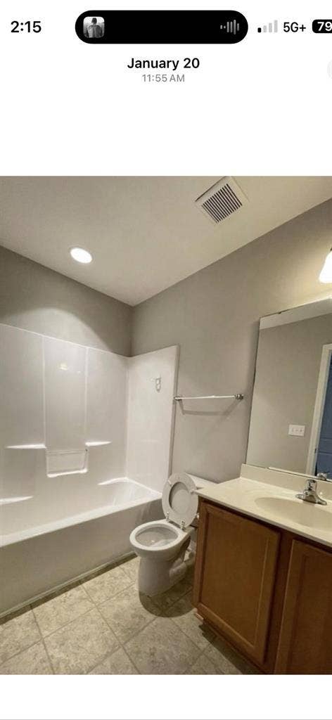 Room for rent in a townhouse.