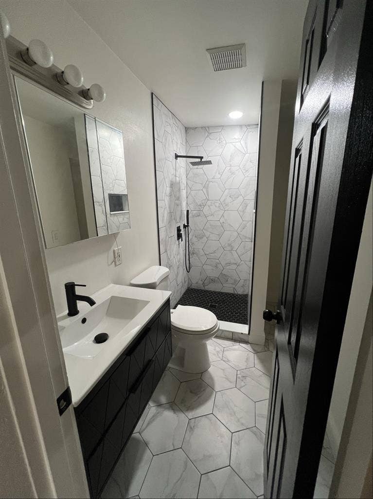 Studio W/ Utilities included