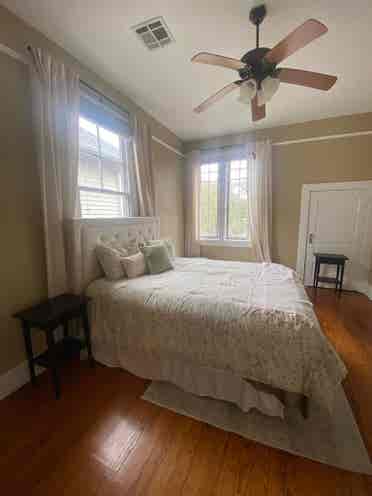 Fall sublet near universities!