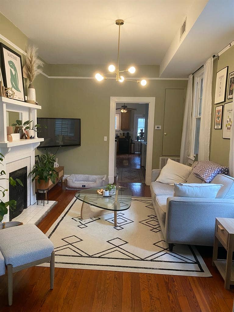 Fall sublet near universities!
