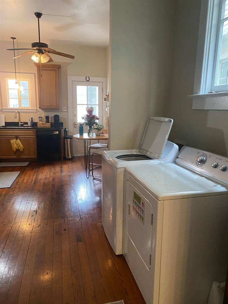 Fall sublet near universities!
