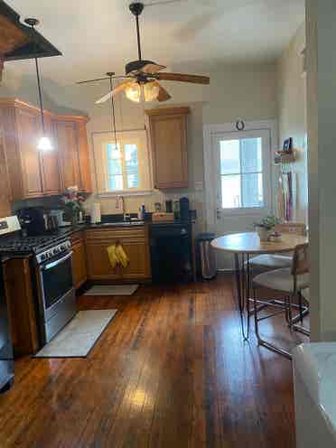 Fall sublet near universities!