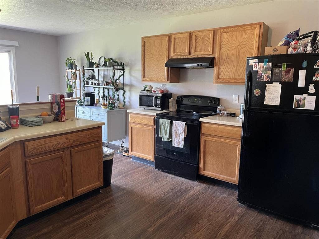 Need someone to take over my lease!