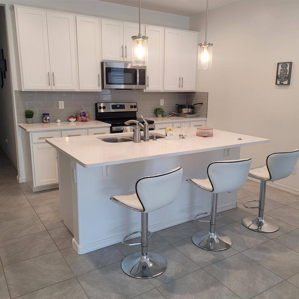 Female (+) one room in new house