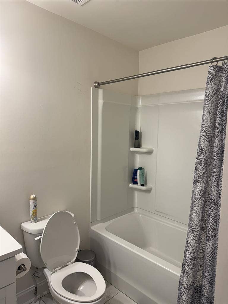 Private Furnished Room near Emory