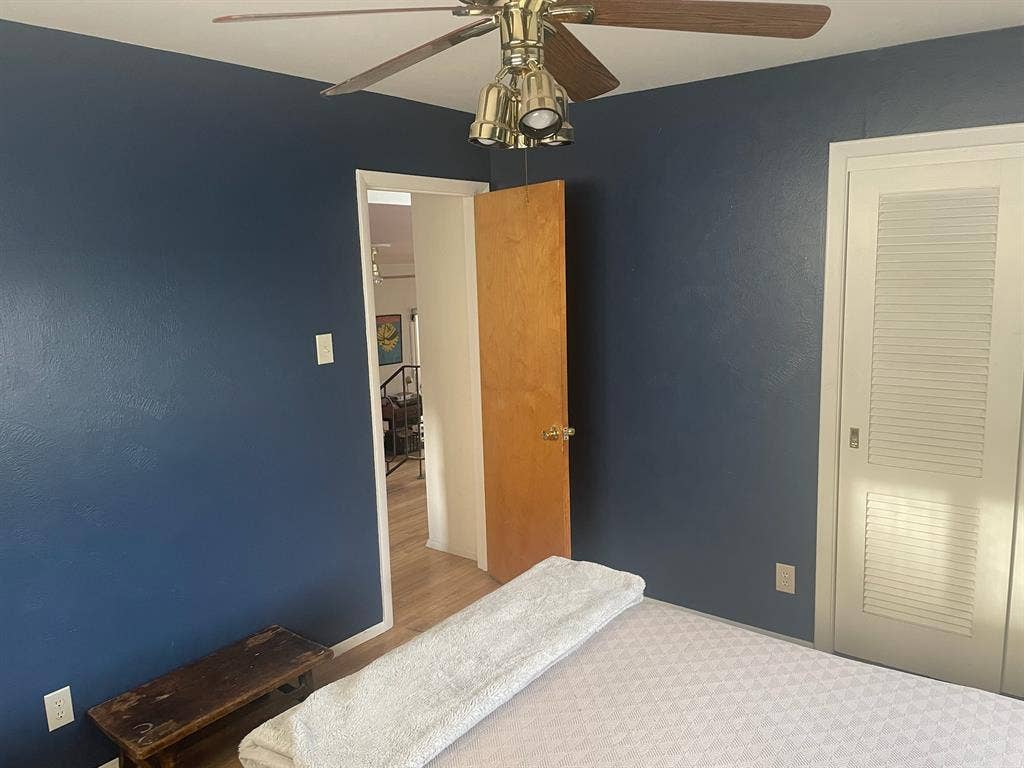 Furnished Room in NE ABQ - July 1st
