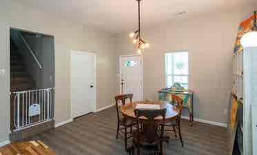 New Listing - 2nd Floor Space