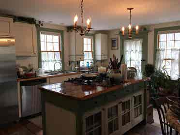 Furnished rm-share bath w/one other