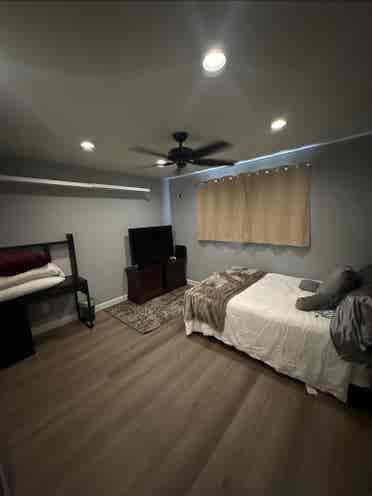 Furnished Room in Condo in
 Encino