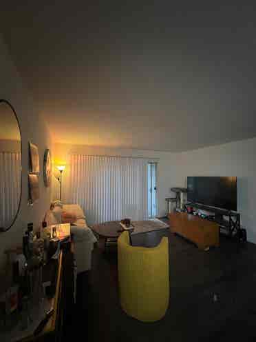 Private room and bath in Costa Mesa