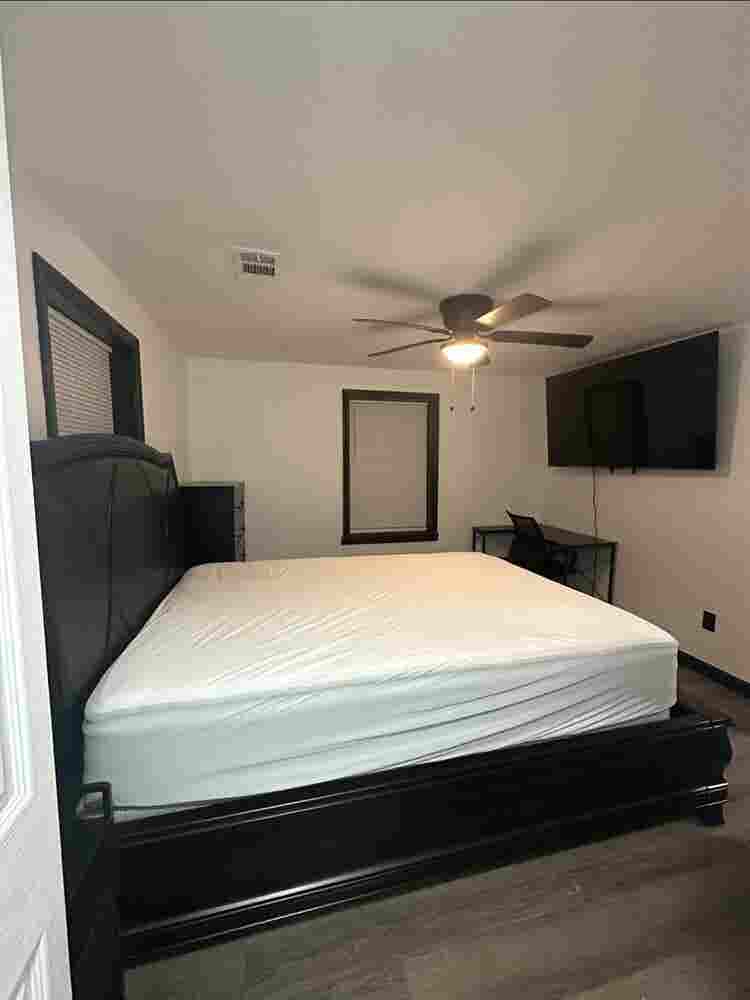 Furnished home in Savannah, Ga
