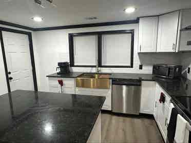 Furnished home in Savannah, Ga