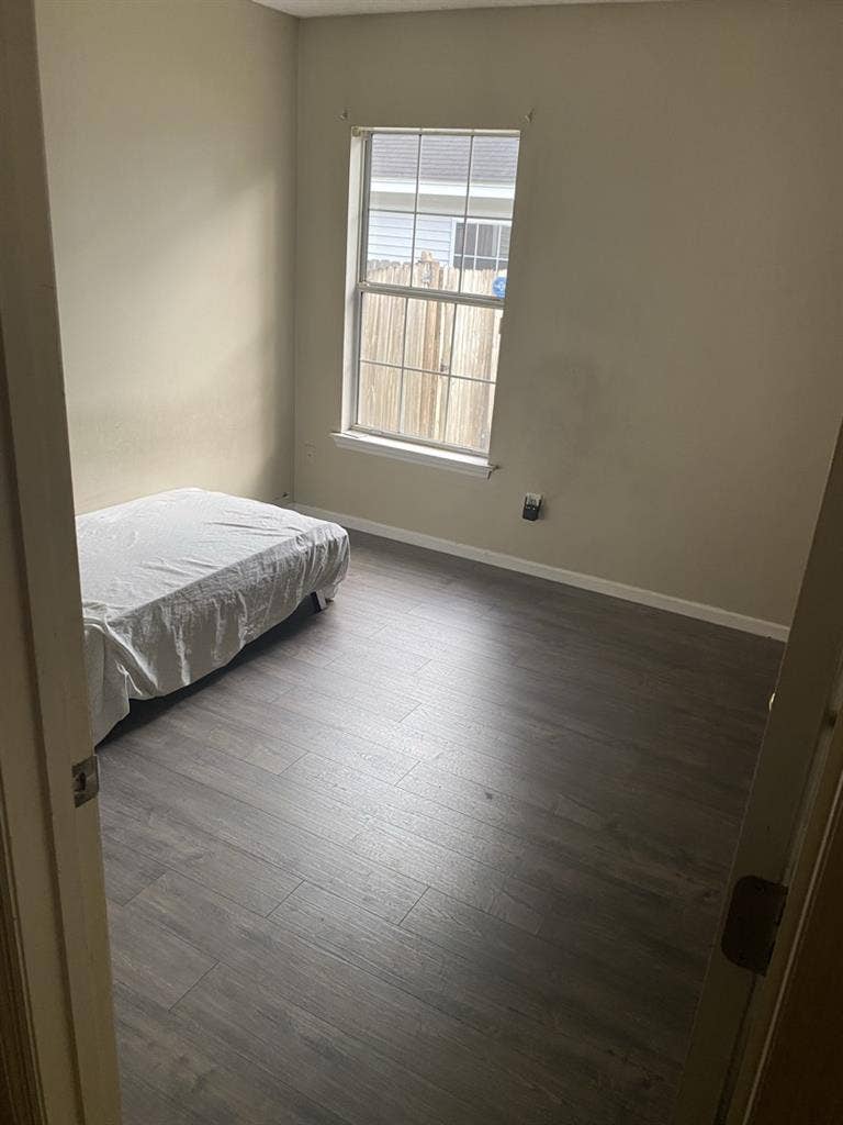 Room for Rent in Ladson Area