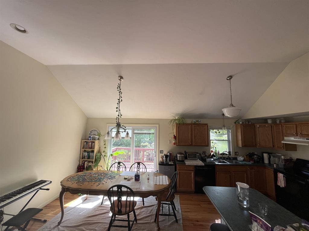 Looking for roommate - July 1st