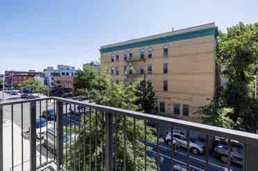 1BD AVAILABLE JULY 1st! In Bushwick