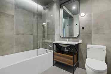 1BD AVAILABLE JULY 1st! In Bushwick