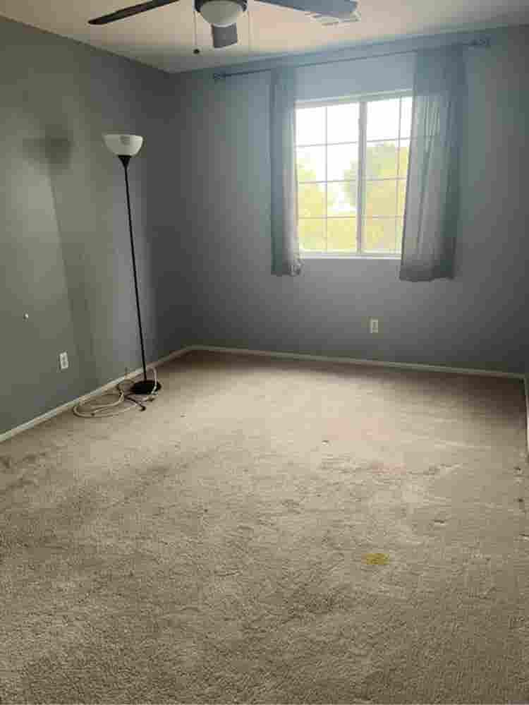 Room in Laid-Back Home-FEMALES ONLY