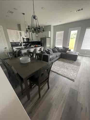 1 bed one bath in a town home