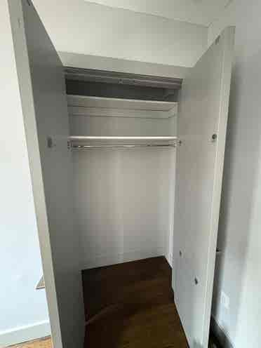 Quiet room in 2 bd