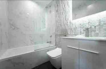 Quiet room in 2 bd