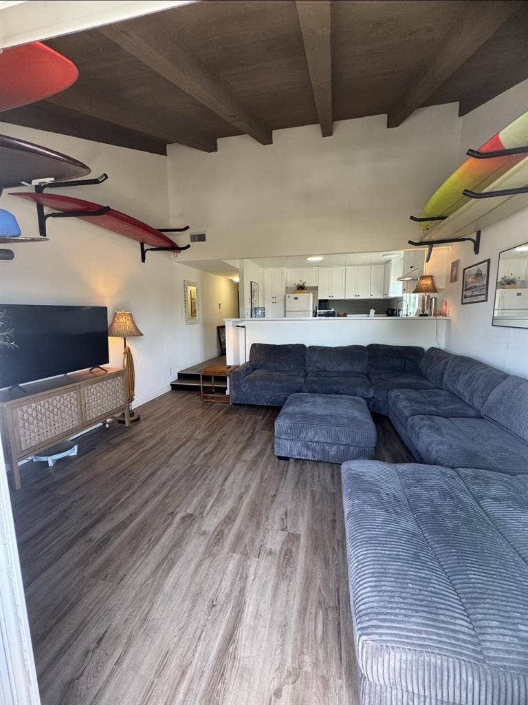 Room for Rent by Beach