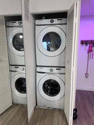 Room for Rent - Downtown Miami